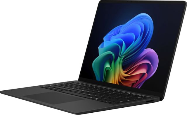 Microsoft Surface Laptop 7 Copilot+ PC 13.8'' - Intel Core Ultra 7 - 32GB RAM - 512GB - Black - ONLINE ONLY